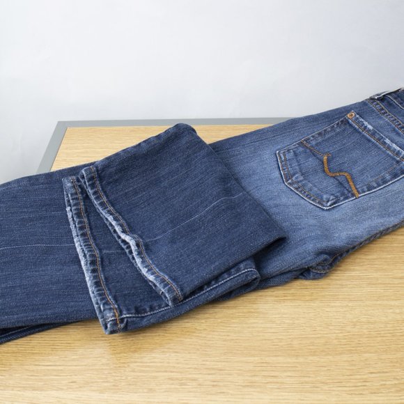 7 For All Mankind Bootcut 26 X 32 Women's Denim Jeans Medium Wash Zip Fly USA - Picture 8 of 8